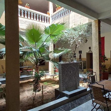 Riad Tazoulte Агдез Екстер'єр фото