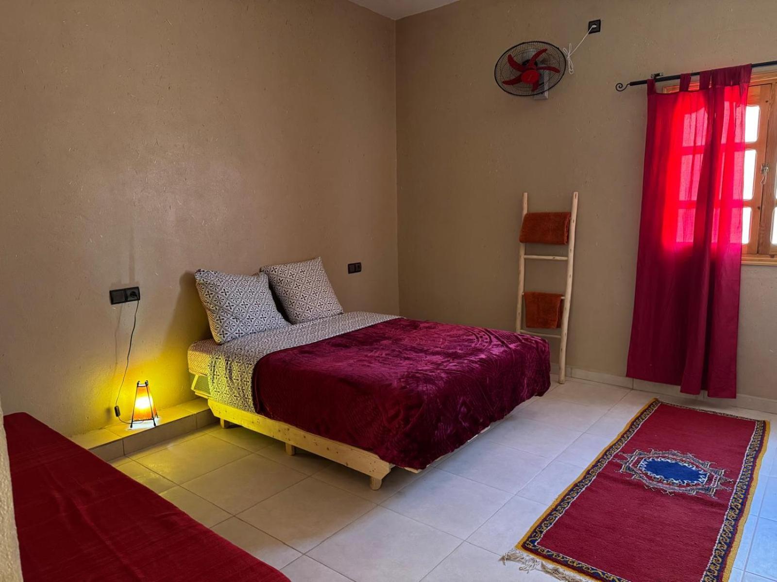 Riad Tazoulte Агдез Номер фото